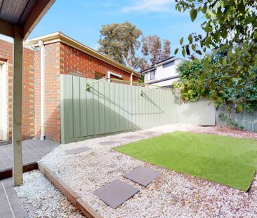 1/2 Anfield Court, Malvern East - Photo 4