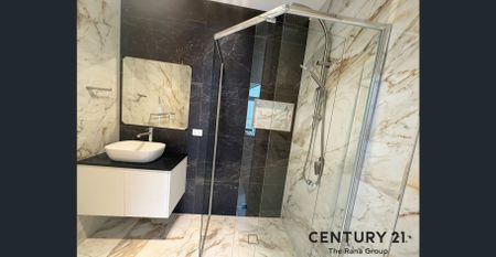 Multiple 2 & 3BHK BRAND NEW TOWNHOUSES FOR RENT – JUST 13–15 MINUTES WALK TO SEVEN HILLS STATION! - Photo 4