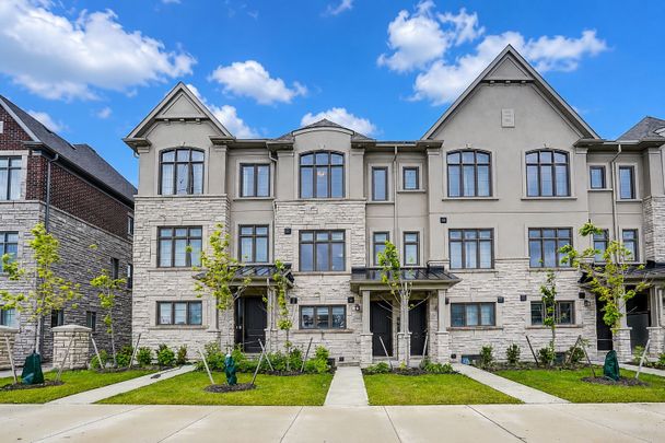 For Lease - 4263 Major Mackenzie Drive, Markham, Ontario - Photo 1