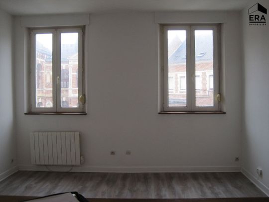 A LOUER APPARTEMENT PROCHE CENTRE VILLE ST QUENTIN 02100 - Photo 1