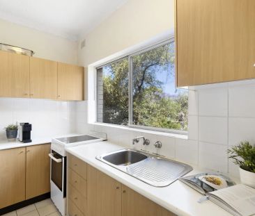 Tranquil Living within Footsteps to Darling Street - Photo 1