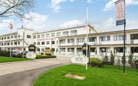 Stanley Kubrick Road, Denham, UB9 - Photo 4