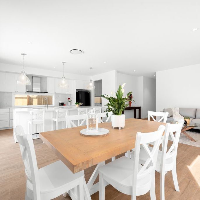 ELEGANCE ON ELKHORN – LUXURY HOME - Photo 1