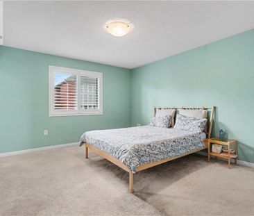 418 KITTY MURRAY Lane, Ancaster, Ontario, L9K0E2 - Photo 6