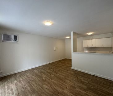 2 Bedroom Unit near CBD - Photo 2