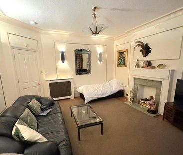 House share to rent - Photo 2