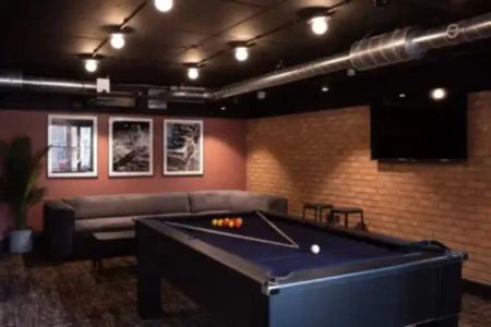 Silver Studio With Balcony - Photo 4