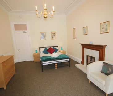 Warrender Park Road, Edinburgh, EH9 - Photo 3
