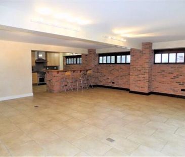 3 bedroom detached house to rent - Photo 2