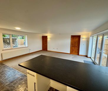 Thetford Road, Northwold - Photo 3