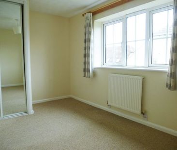 A 2 Bedroom House in Up Hatherley GL51 3WH - Photo 2