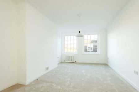 4 Bedroom Apartment To Let - Photo 2