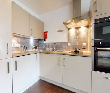 Apt 17, Park Square Residence - Photo 5