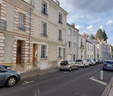 A LOUER : APPARTEMENT T2 QUARTIER DES PRÉBENDES JARDIN, CAVE ET CEL... - Photo 1
