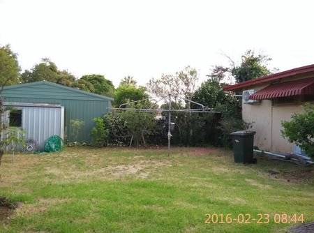 4-bedroom shared house / townhouse, Winston Avenue - Photo 3