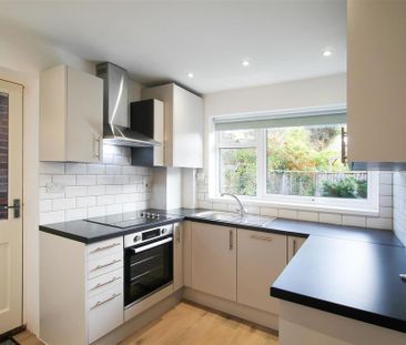 3 bedroom detached house to rent - Photo 6