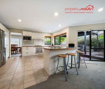 Spacious 3-Bedroom Family Home – East Tamaki Heights - Photo 6