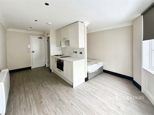 apartment to rent 27-28 Belvedere Terrace, Brighton, East Sussex, BN1 - Photo 1