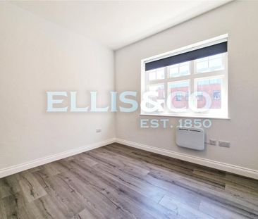 3 bedroom apartment to rent - Photo 5