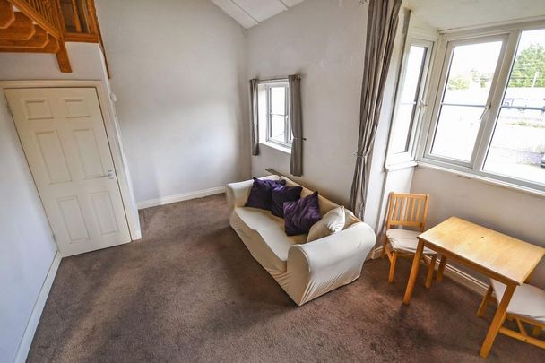 1 bedroom flat to rent - Photo 1