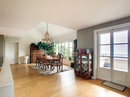 Beautiful contemporary and panoramic view - Foto 5