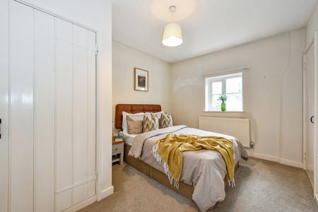3 bedroom detached house to rent - Photo 2