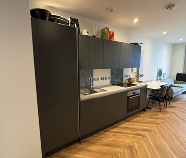 1 Bed Flat, The Green Rooms, M50 - Photo 6