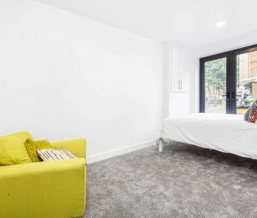2 bedroom flat to rent - Photo 3