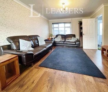 Broadmeadow, Sawston, Cambridge, CB22 - Photo 2