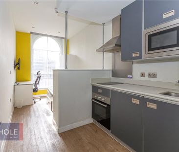 Studio to rent - Photo 5