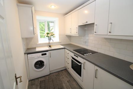 2 bedroom apartment to rent - Photo 5