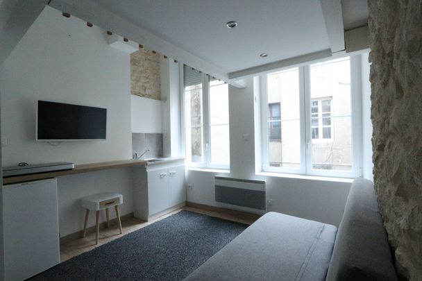 Studio Cocooning tout Équipé, Prêt à Vivre ! - Photo 1