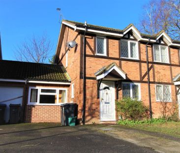 3 bedroom Semi-detached house to rent - Photo 6
