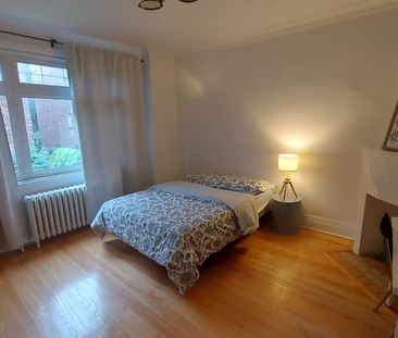 Chambre à Louer Dans Un Beau 5 1/2 - Photo 2