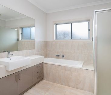 Make more of the journey. - Photo 1