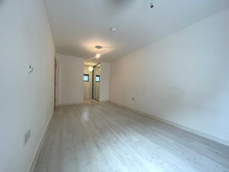 Geoffrey Watling Way, Norwich - Photo 3