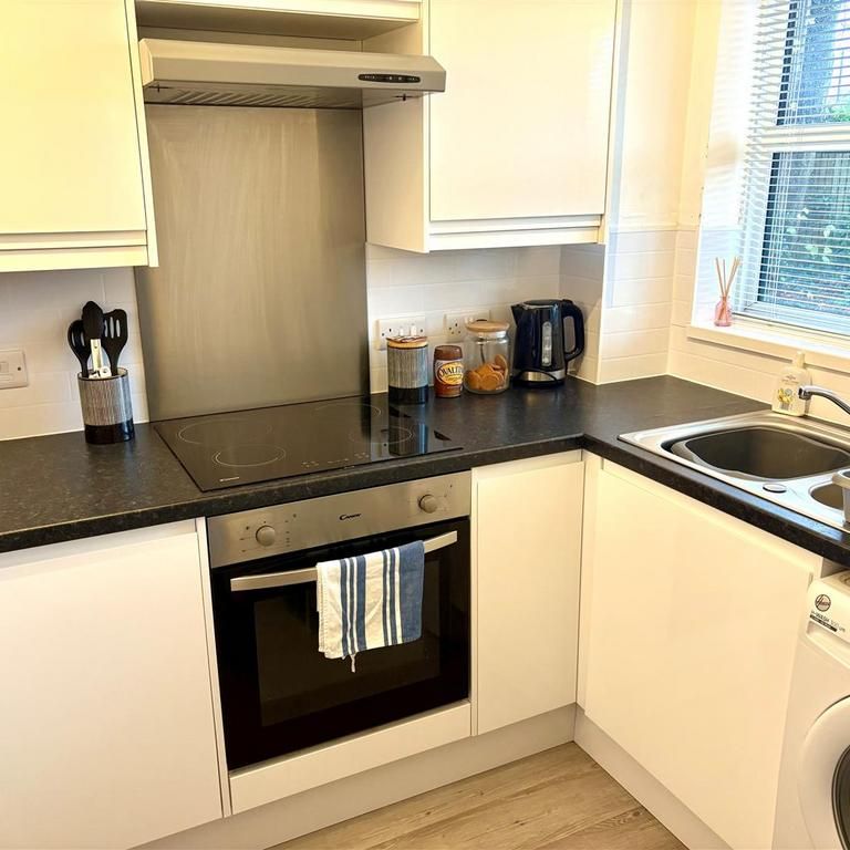 1 bedroom apartment to rent - Photo 1