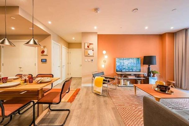 Cherry Park Lane, Stratford, E20 - Photo 1