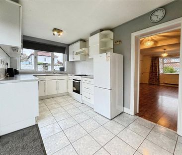 3 bedroom semi-detached house to rent - Photo 3