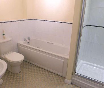 Victoria Lane Whitefield, Manchester, Lancashire, M45 - Photo 3