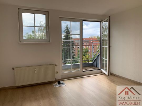 *** Helle Single-Wohnung mit Balkon, EBK, Duschbad *** - Photo 1