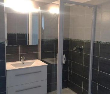 Location appartement 2 pièces - 38m² à Toulon (83200) - Photo 3