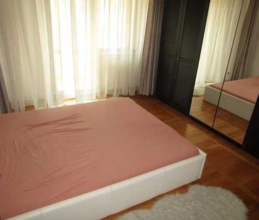 Apartament cu 3 camere, 85 mp, decomandat, garaj, zona strazii Dorobantilor - Fotografie 4