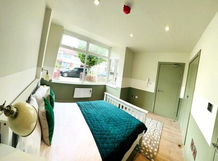 Room in a Shared House, Glenister Park Road, SW16 - Photo 3