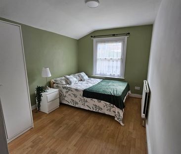 Room in a Shared House, Scales Road, N17 - Photo 5