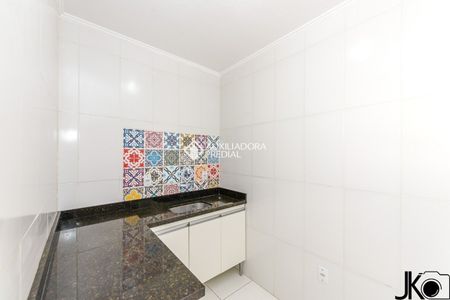 Apartamento com 3 quartos e 81m² para alugar em Cristal, Porto Alegre. - Photo 2