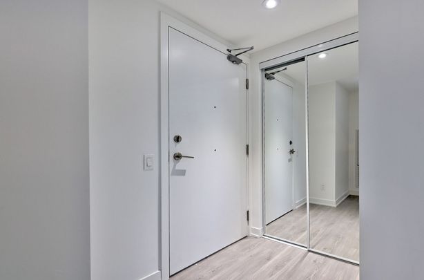 For Lease - 8 Wellesley Street Unit# 1512, Toronto, Ontario - Photo 1