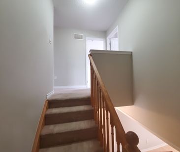 For Lease - 47 lothbury Drive, Brampton, Ontario - Photo 6