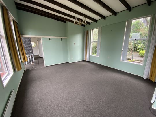 12 Lovat Street, Havelock North - Photo 1