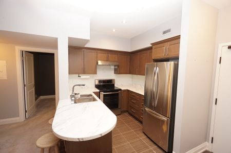 For Lease - 54 Koda Street Unit# 413, Barrie, Ontario - Photo 2